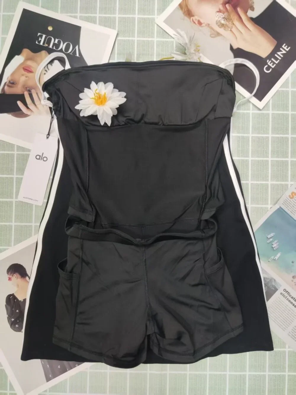 Alo Yoga Airbrush Streamlined Dress Black/White 🤍🖤 NWT Athletic - Sporty Chic